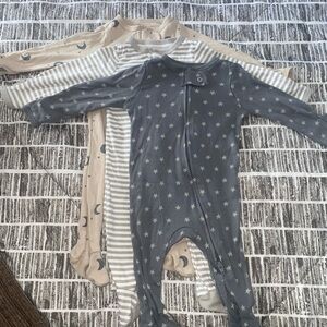 Cloud Island Gray and Cream Bodysuits Set Soft and Stylish